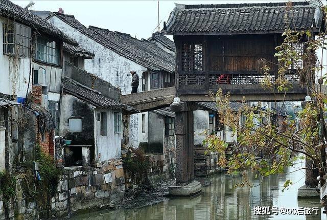 男人下跪挽回可信吗?-你的有问必答平台